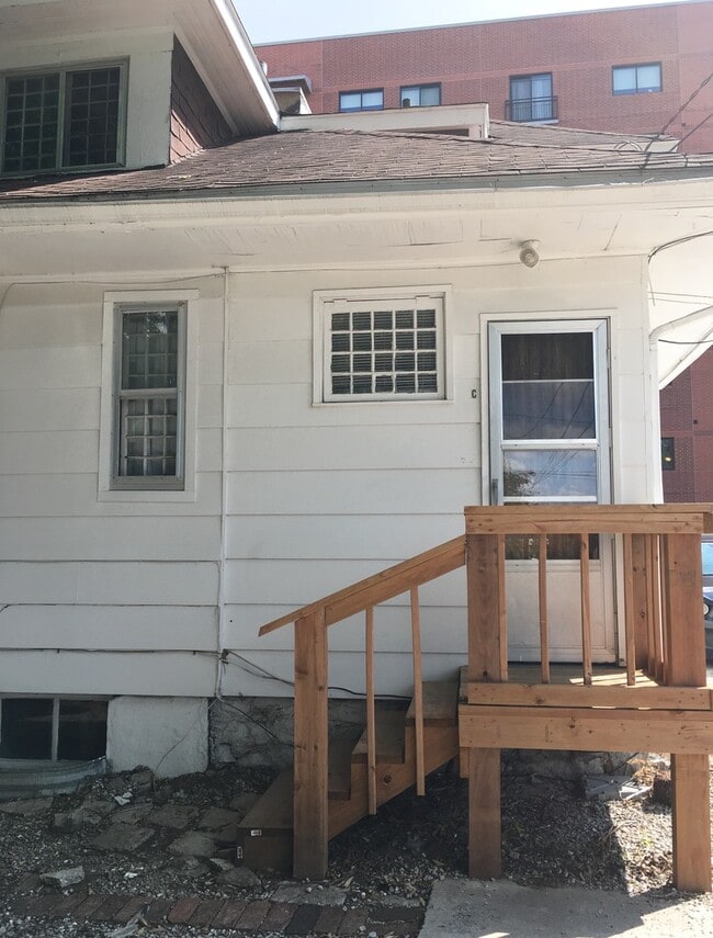 1201 E Walnut St in Columbia, MO - Building Photo - Building Photo