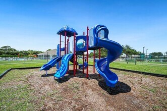 4971 Armina Pl in Fort Pierce, FL - Building Photo - Building Photo