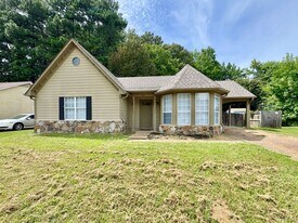 3755 Schanna Dr in Memphis, TN - Building Photo