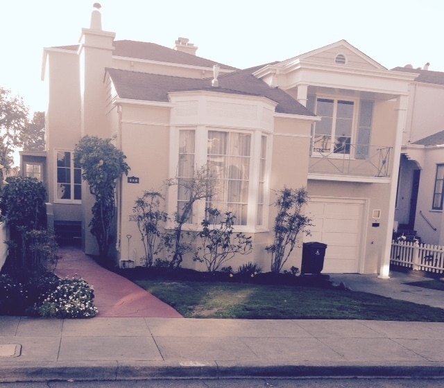 property at 114 Stratford Dr