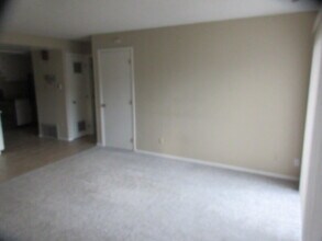 1017 Moorings Dr in Colorado Springs, CO - Building Photo - Building Photo