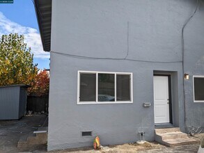 2008 Marin St in Vallejo, CA - Building Photo - Building Photo