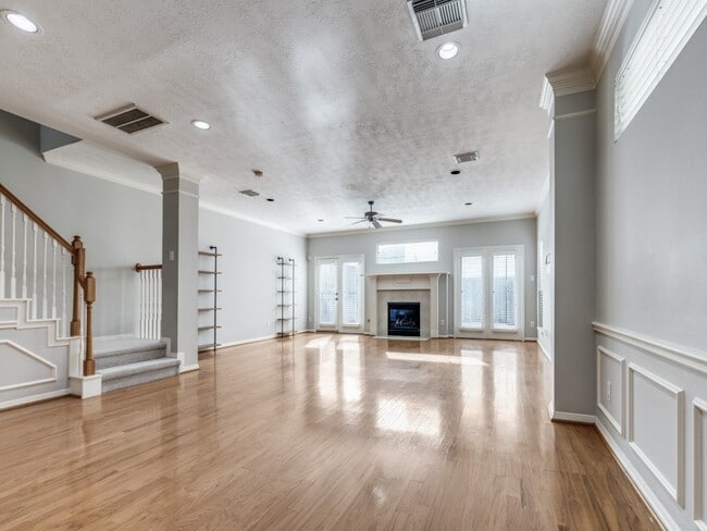 property at 5413 Nolda St