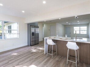 1508 NW 32nd Ave in Fort Lauderdale, FL - Building Photo - Building Photo