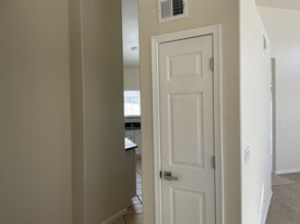 4307 E South Fork Dr in Phoenix, AZ - Building Photo