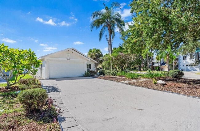 property at 4448 Marine Pkwy