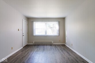 5915 Devington Rd in Indianapolis, IN - Building Photo - Building Photo