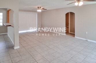 9923 Woodridge Ct in Port Richey, FL - Building Photo - Building Photo