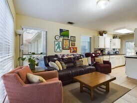 4521 Avenue F in Austin, TX - Building Photo