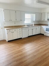 220 80th St in Virginia Beach, VA - Building Photo - Building Photo