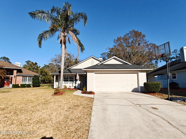 1563 Lakeway Dr in Orange Park, FL - Building Photo - Building Photo