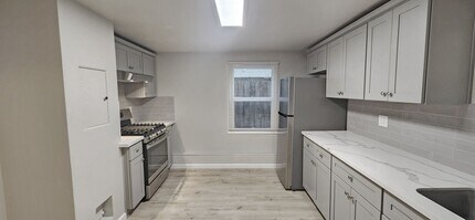 811 V St in Sacramento, CA - Building Photo - Building Photo