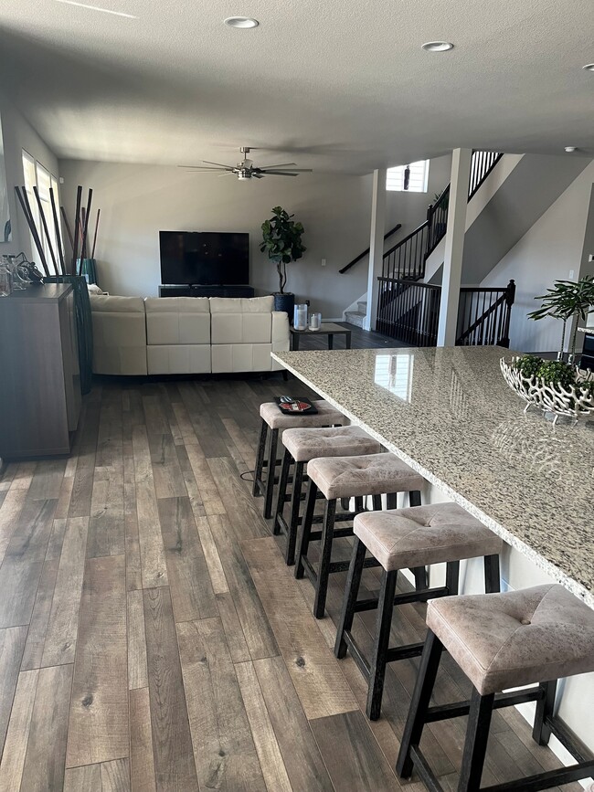 26906 E Davies Pl in Centennial, CO - Building Photo - Building Photo