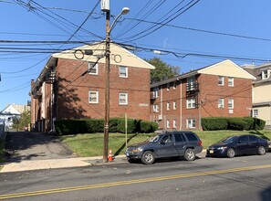 580 Jefferson Ave in Elizabeth, NJ - Building Photo - Building Photo