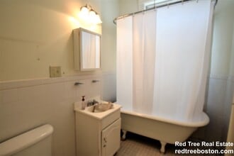 16 Queensberry St in Boston, MA - Building Photo - Building Photo