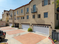 501 Anderson Way in San Gabriel, CA - Foto de edificio - Building Photo