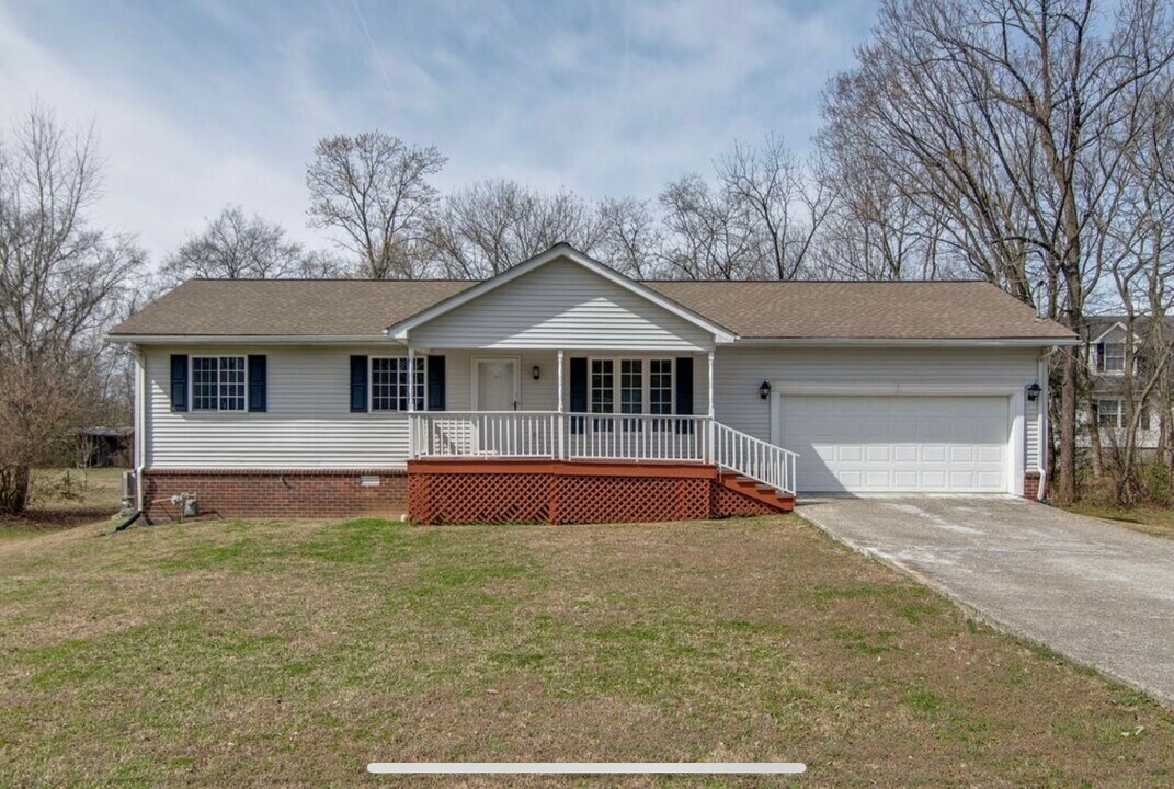 3122 Hillside Rd in Nashville, TN - Building Photo