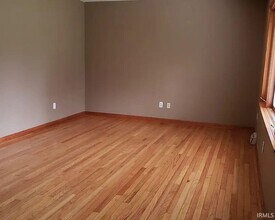 117 N Hillsdale Dr in Bloomington, IN - Building Photo - Building Photo