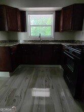 1940 Meadow Ln in Decatur, GA - Building Photo - Building Photo