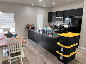 14710 Rising Star Way in Bluffdale, UT - Building Photo - Building Photo