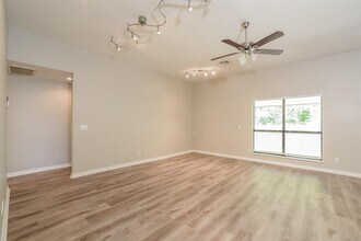 4517 Katie Ridge Dr in Moore, OK - Building Photo - Building Photo