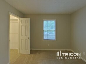 4705 Lincoln Way SW in Lilburn, GA - Building Photo - Building Photo