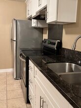 1605 W Frankie Cir, Unit Mother-in-Law apartment in Salt Lake City, UT - Building Photo - Building Photo