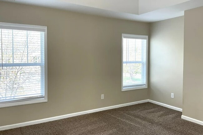 404 Blue Lake Dr in Mebane, NC - Building Photo - Building Photo
