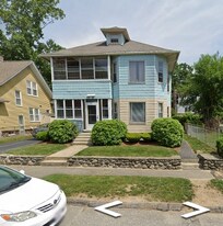 4 Raleigh Rd in Worcester, MA - Building Photo