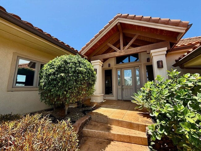 250 Akia Pl in Lahaina, HI - Building Photo - Building Photo