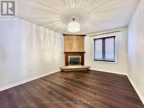 139 Campbell Ave in Vaughan, ON - Building Photo - Building Photo