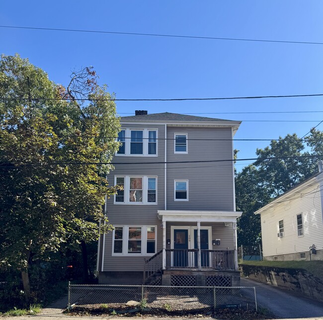 109 Ruggles St, Unit 1