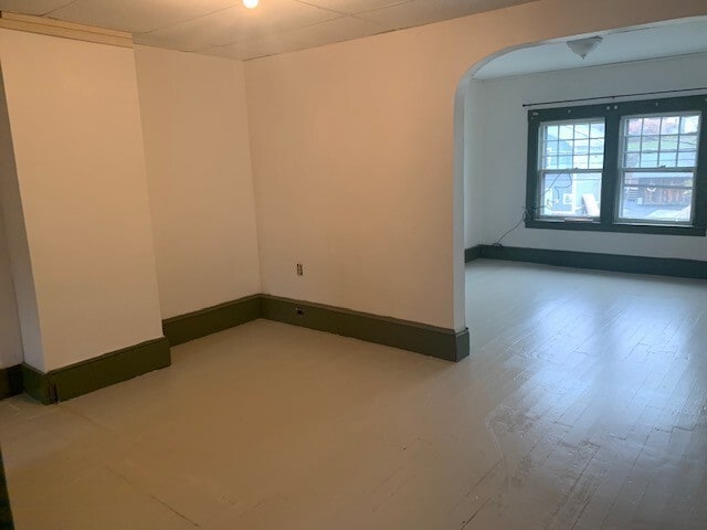 9 Central St