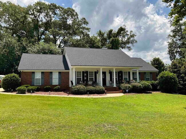 property at 3677 Letitia Ln