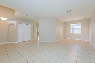 565 Viceroy Ct in Kissimmee, FL - Building Photo - Building Photo