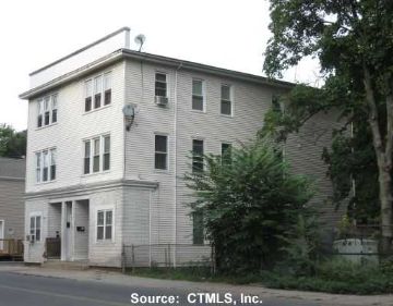 277 Center St in Meriden, CT - Foto de edificio