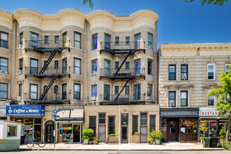 786 Washington Ave in Brooklyn, NY - Building Photo - Building Photo