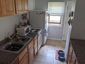 5723 S 34th Ave in Minneapolis, MN - Building Photo - Building Photo