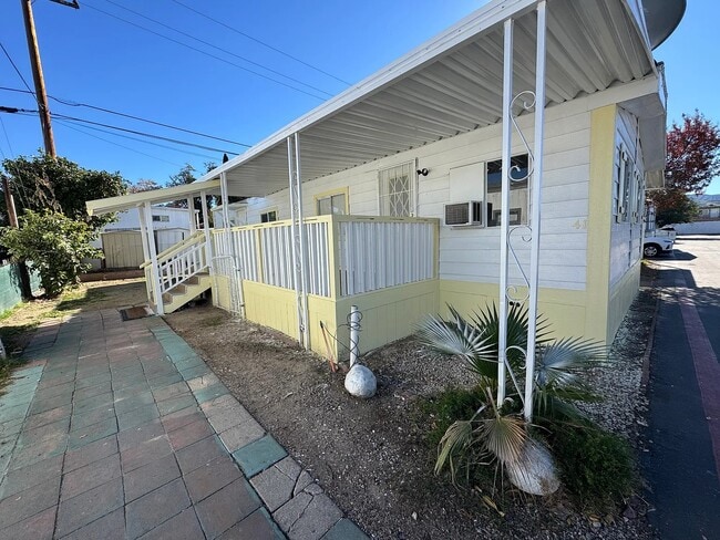 41 Crooks St in Loma Linda, CA - Building Photo - Building Photo