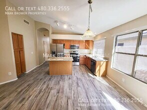 4623 E Weaver Rd in Phoenix, AZ - Building Photo - Building Photo