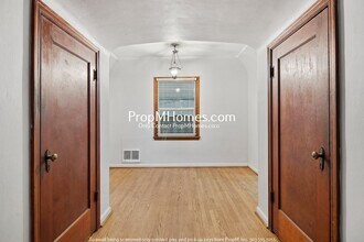 6736 S Virginia Ave in Portland, OR - Building Photo - Building Photo