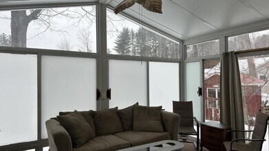 1 Robin Hood Ct in Saratoga Springs, NY - Building Photo - Building Photo