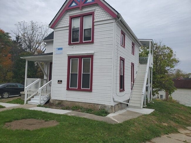 801 W Michigan Ave, Unit 1