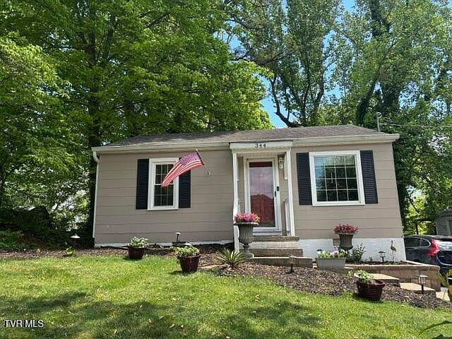 property at 344 Magnolia Dr