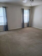 128 Moyer Ln in Weatherford, TX - Building Photo - Building Photo