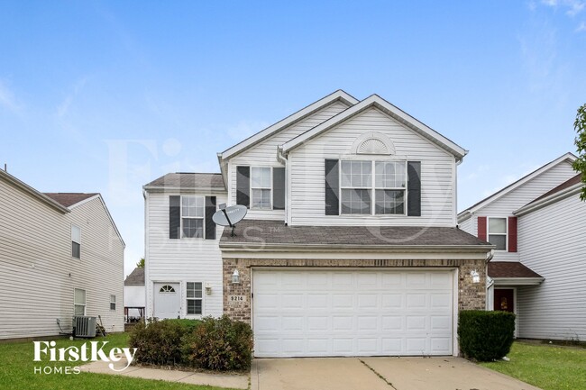 9214 Allegro Dr in Indianapolis, IN - Foto de edificio - Building Photo