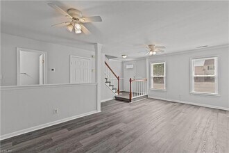 4712 Ashbury Ln in Virginia Beach, VA - Building Photo - Building Photo