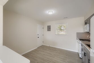 24430-24438 W Eames St in Channahon, IL - Building Photo - Building Photo