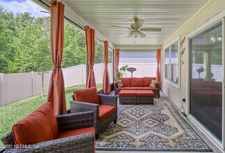 15599 Chir Pine Dr in Jacksonville, FL - Building Photo - Building Photo