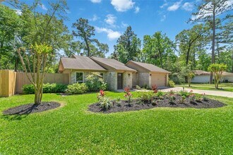 21 Riverbank Dr in Spring, TX - Building Photo - Building Photo